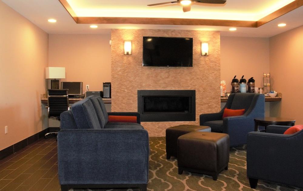 Comfort Inn Medford North Екстер'єр фото