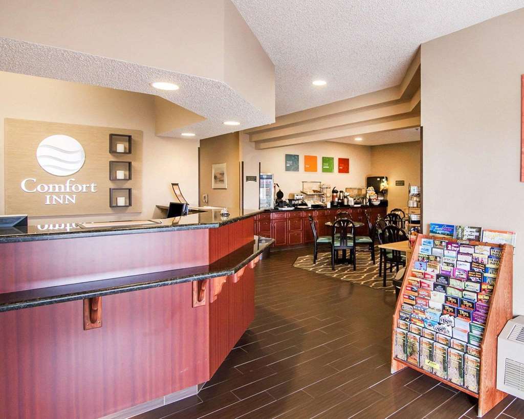 Comfort Inn Medford North Інтер'єр фото